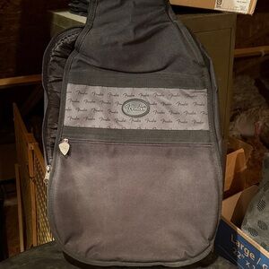Fender Gray and Black medium guitar bag.
